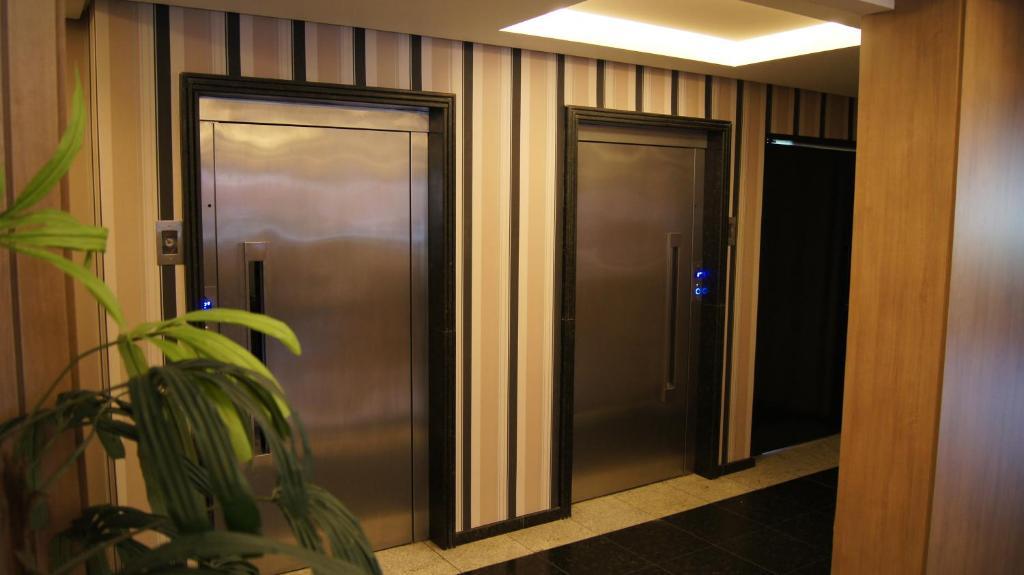 Astro Hotel Sao Jose dos Campos Exterior photo